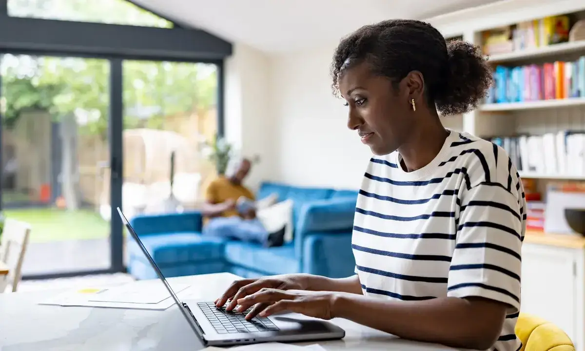 Can I Roll My 401(k) Into an Annuity
