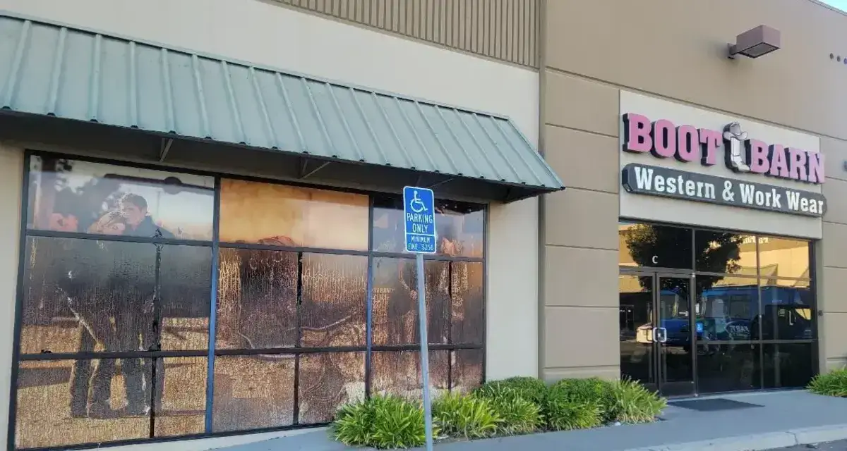does Boot Barn take Klarna