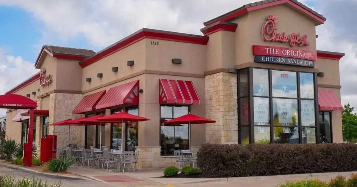 does Chick-fil-A take Apple Pay