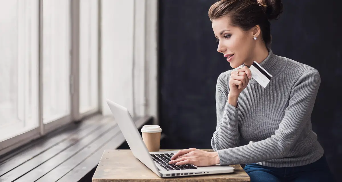 how to swipe a Visa gift card